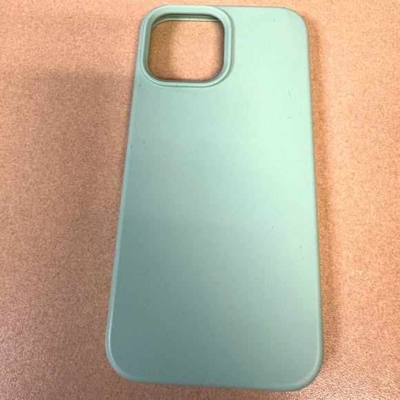 iPhone 13 Pro Max Silicone Shockproof Slim case in Mint - Picture 1 of 5